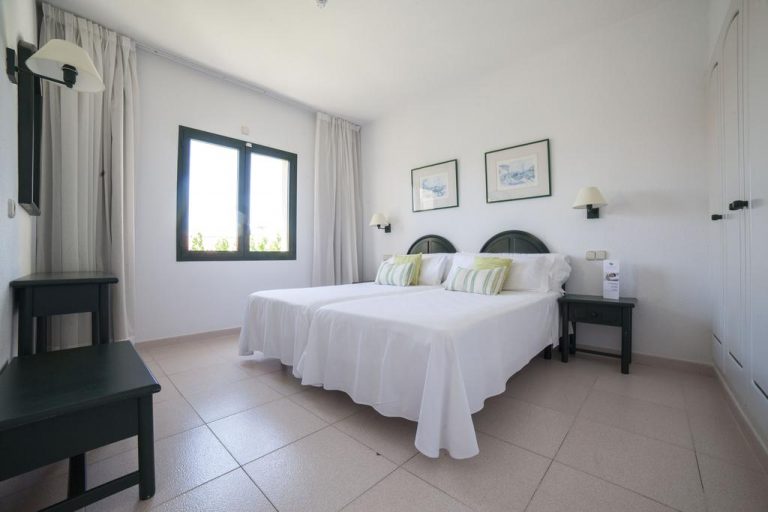 bello hotel especial para niños en Menorca