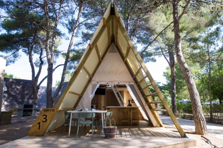 Campings con toboganes en Tarragona