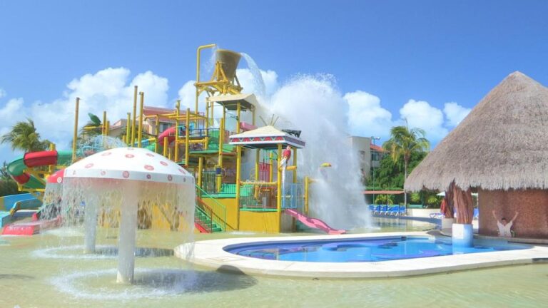 Hotel familiar en Cancun Al Ritmo Resort & WaterPark